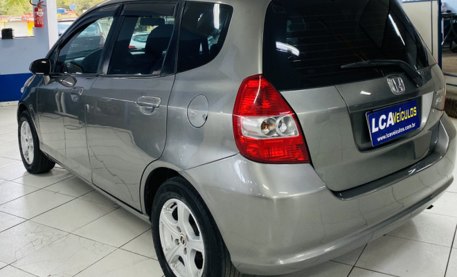 Honda Fit LX 1.4/ 1.4 Flex 8V/16V 5p Mec. 2005 Flex-2
