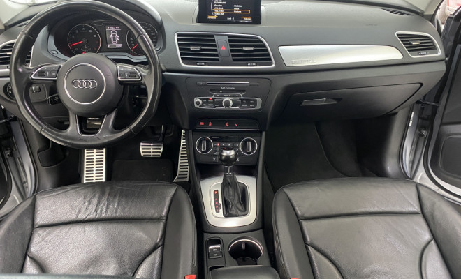 Audi Q3 2.0 TFSI C/ Teto 2016-6