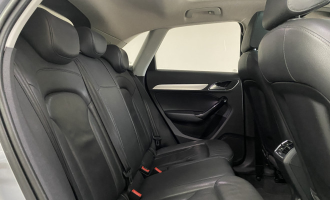 Audi Q3 2.0 TFSI C/ Teto 2016-10