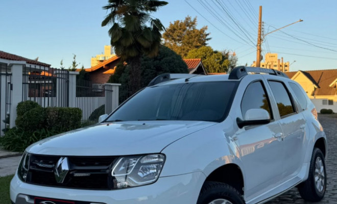 Renault DUSTER Dynamique 1.6 Flex 16V Mec. 2017 Flex