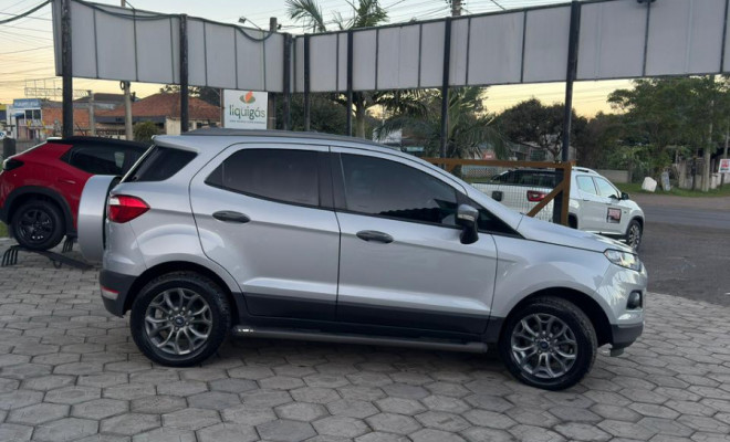 Ford EcoSport FREESTYLE 1.6 16V Flex 5p 2014 Flex-0
