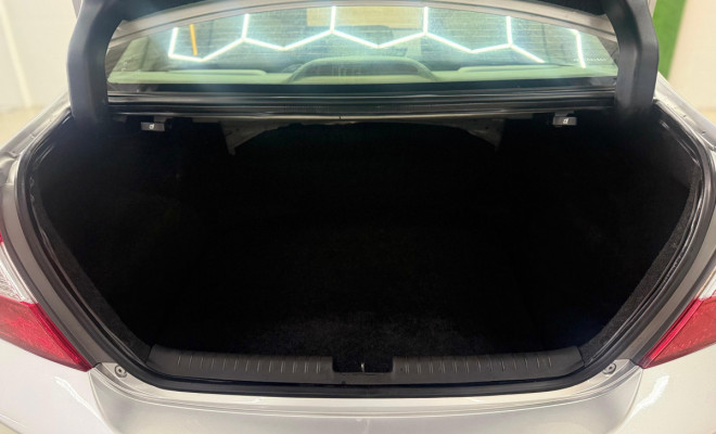 Honda Civic Sedan LXR 2.0 Flexone 16V Aut. 4p 2014 Flex-10