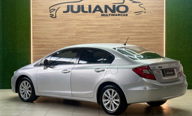 Honda Civic Sedan LXR 2.0 Flexone 16V Aut. 4p 2014 Flex-2