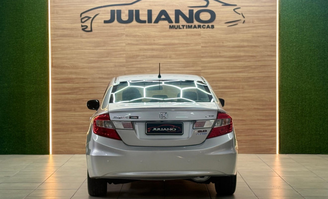 Honda Civic Sedan LXR 2.0 Flexone 16V Aut. 4p 2014 Flex-12