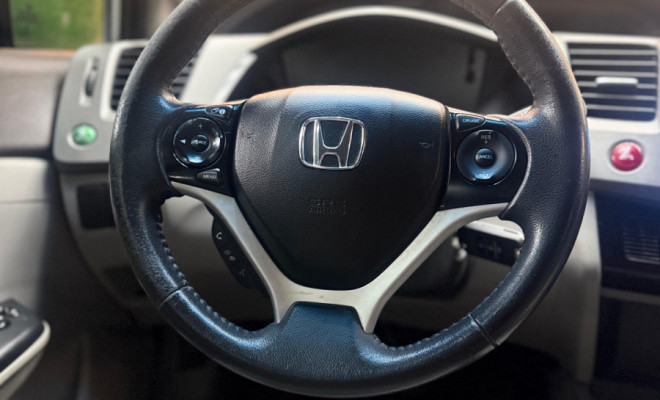 Honda Civic Sedan LXR 2.0 Flexone 16V Aut. 4p 2014 Flex-6