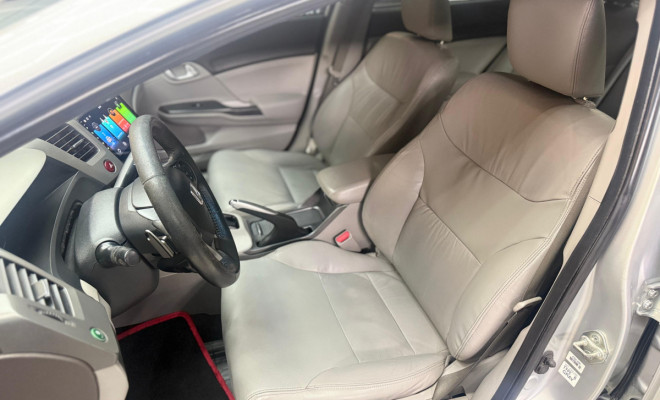 Honda Civic Sedan LXR 2.0 Flexone 16V Aut. 4p 2014 Flex-7