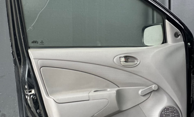 Toyota ETIOS X 1.3 Flex 16V 5p Mec. 2013 Flex-9