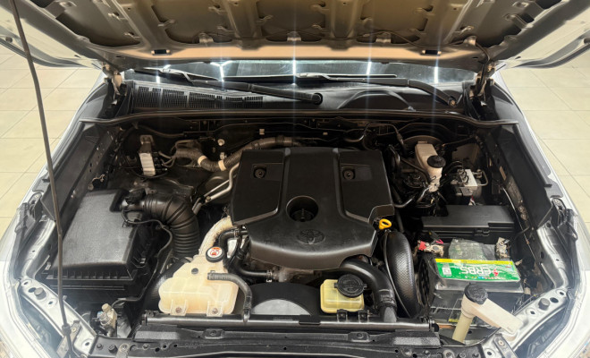 Toyota Hilux CD SRV 4x4 2.8 TDI Diesel Aut. 2017-13