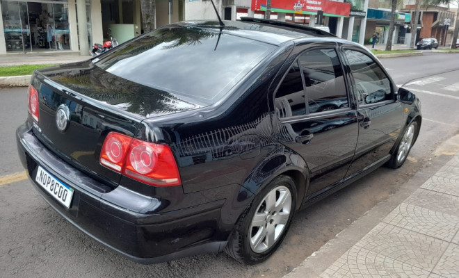 VW - VolksWagen Bora 2.0/ 2.0 Flex 8v Aut. 2009 Flex-0