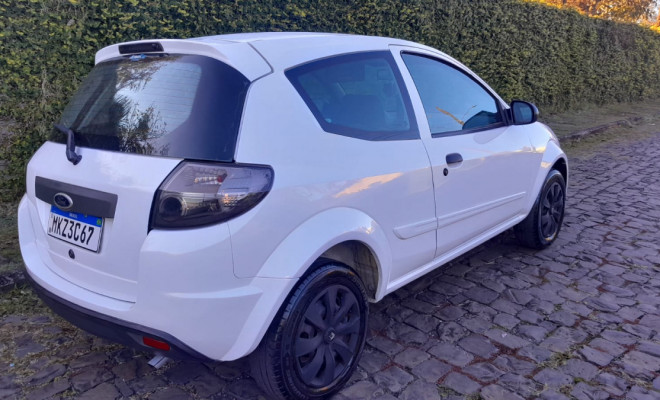 Ford Ka 1.0 8V/1.0 8V ST Flex 3p 2013 Flex-0