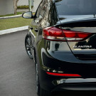 Hyundai Elantra 2.0 16V Flex Aut. 2017 Flex-9