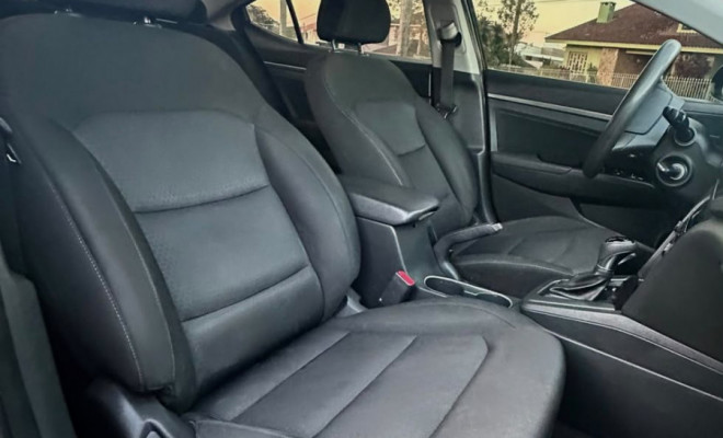 Hyundai Elantra 2.0 16V Flex Aut. 2017 Flex-8