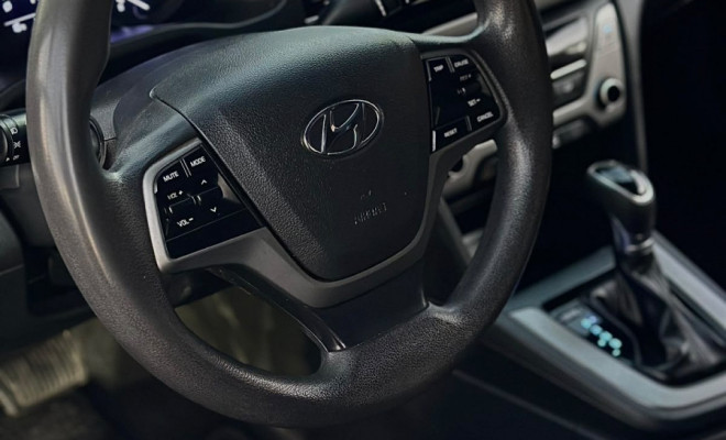 Hyundai Elantra 2.0 16V Flex Aut. 2017 Flex-6