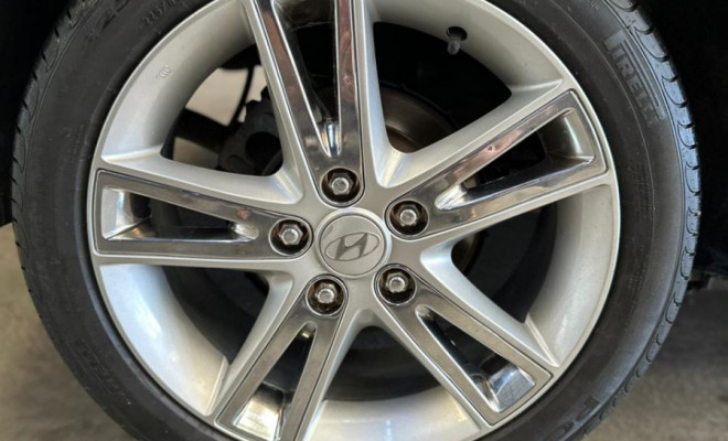 Hyundai i30 2.0 16V 145cv 5p Mec. 2011 Gasolina-14