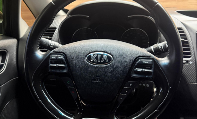 Kia Motors Cerato 1.6 16V  Flex  Aut. 2018-5