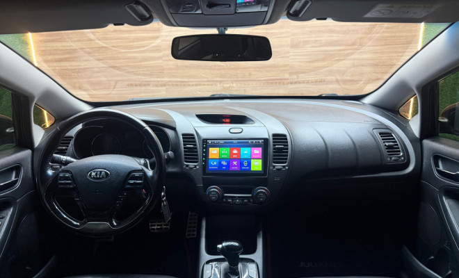 Kia Motors Cerato 1.6 16V  Flex  Aut. 2018-3