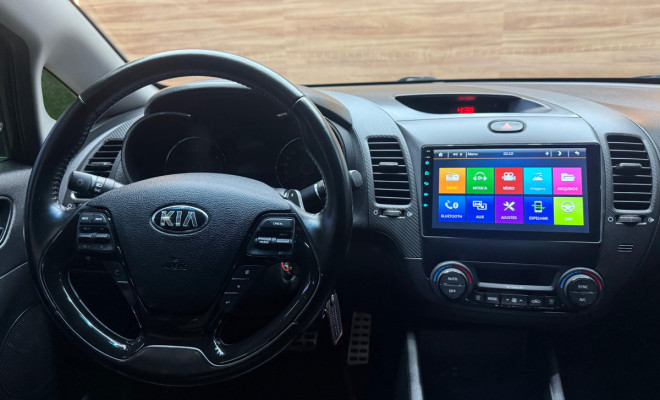 Kia Motors Cerato 1.6 16V  Flex  Aut. 2018-4