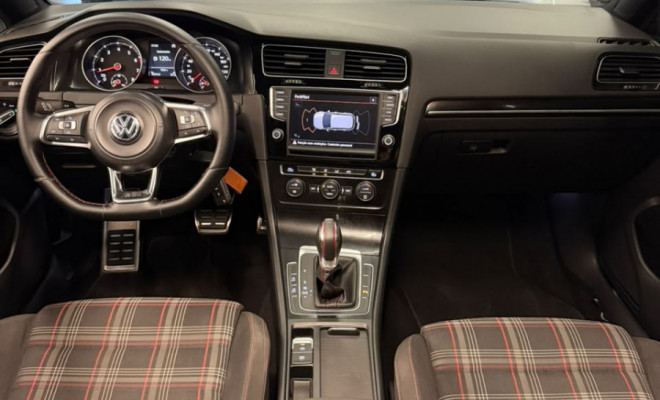 VW - VolksWagen Golf GTi 2.0 TSI 220cv Aut. 2015 Gasolina-1