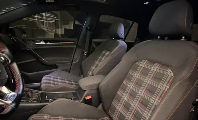 VW - VolksWagen Golf GTi 2.0 TSI 220cv Aut. 2015 Gasolina-2