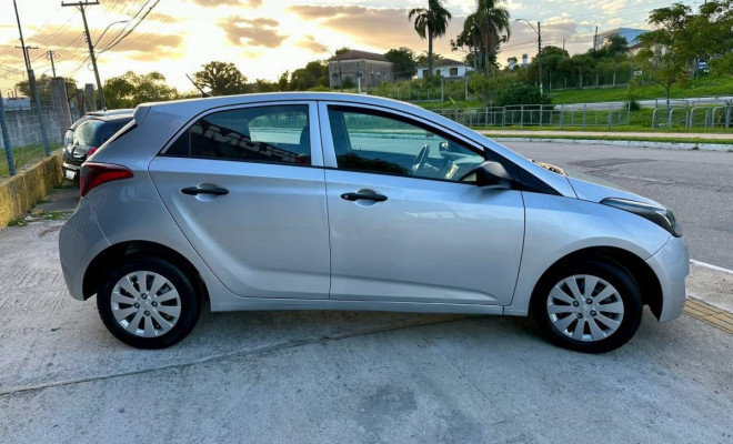 Hyundai HB20 Unique 1.0 Flex - 2019-1