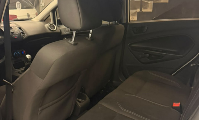 Ford Fiesta 1.5 16V Flex Mec. 5p 2014 Flex-4