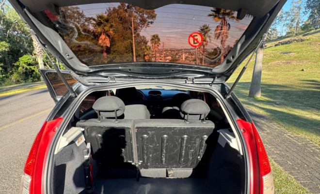 Citroën C3 GLX 1.6/ 1.6 Flex 16V 5p 2008 Flex-12