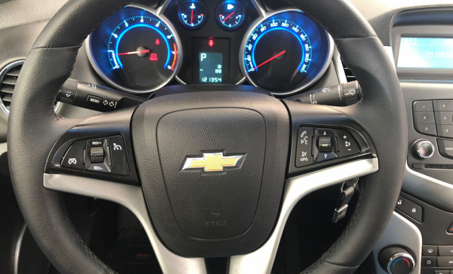 GM - Chevrolet CRUZE LT 1.8 16V FlexPower 4p Aut. 2012 Flex-8