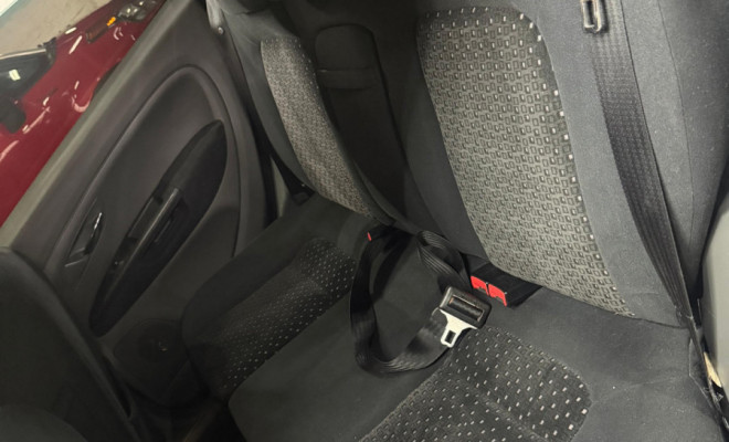 Fiat Punto HLX 1.8 Flex 8V 5p 2008-8