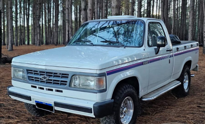 GM - Chevrolet D-20 4.0 Champ/Conquest/El Caminho Dies. 1993 Diesel-1