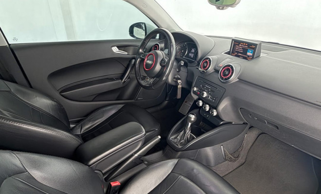 Audi A1 1.4 TFSI 122cv S-tronic 3p 2012-3