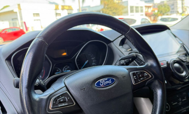 Ford Focus 1.6 S/SE/SE Plus Flex 8V/16V  5p 2018 Flex-7
