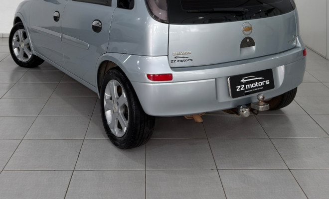 GM - Corsa Hat. Maxx 1.4 8V ECONOFLEX 5p 2010-5