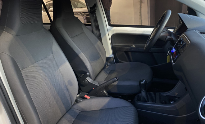 VW - up! take 1.0 Total Flex 2018-8