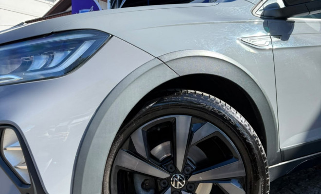 VW - VolksWagen Nivus Highline Launching Edition 1.0 200 TSI Flex Aut. 2023 Flex-1