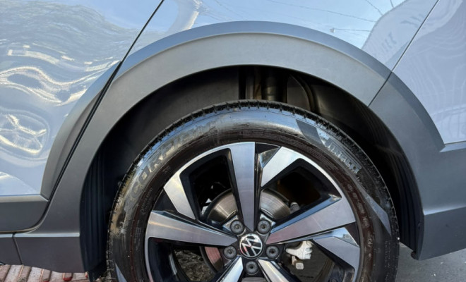 VW - VolksWagen Nivus Highline Launching Edition 1.0 200 TSI Flex Aut. 2023 Flex-17