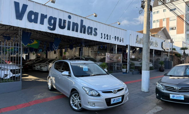Hyundai i30 2.0 16V 145cv 5p Aut. 2012 Gasolina-2