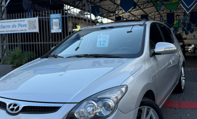Hyundai i30 2.0 16V 145cv 5p Aut. 2012 Gasolina-1