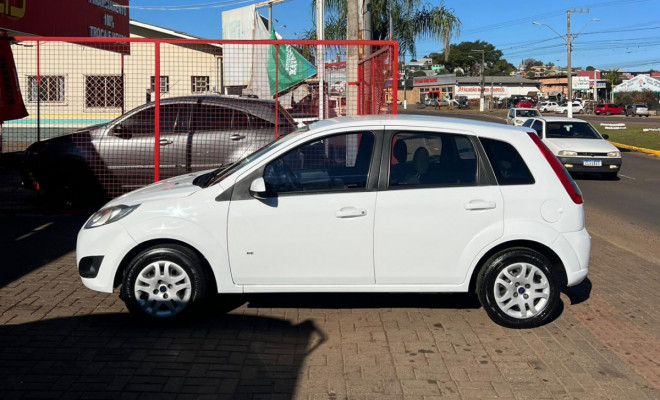 Ford Fiesta SE 1.0 8V Flex 5p 2014 Flex-0