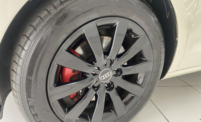 Audi A1 1.4 TFSI C/ Teto 2011-14