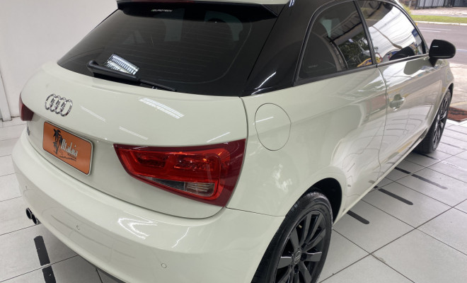 Audi A1 1.4 TFSI C/ Teto 2011-4