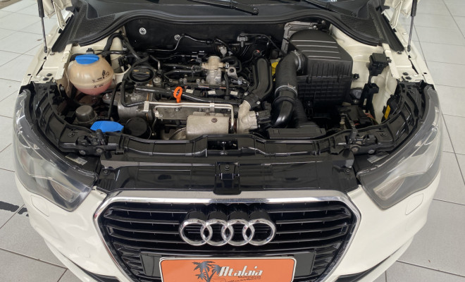 Audi A1 1.4 TFSI C/ Teto 2011-13