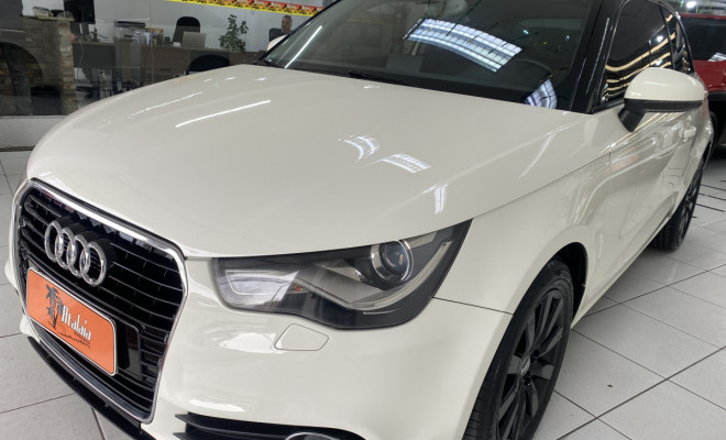 Audi A1 1.4 TFSI C/ Teto 2011