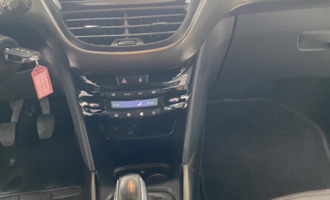 Peugeot 2008 Griffe 1.6 Mec 2016 C/ Teto-13
