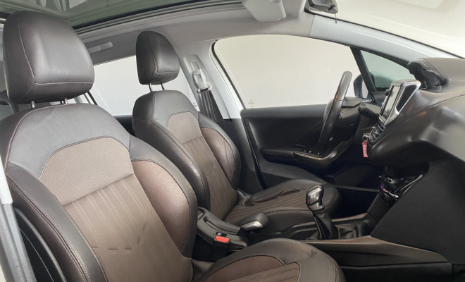 Peugeot 2008 Griffe 1.6 Mec 2016 C/ Teto-9