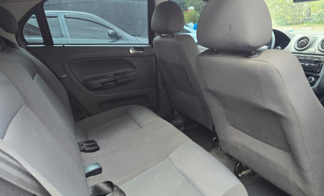 VW - VolksWagen Gol (novo) 1.0 Mi Total Flex 8V 4p 2010 Flex-11