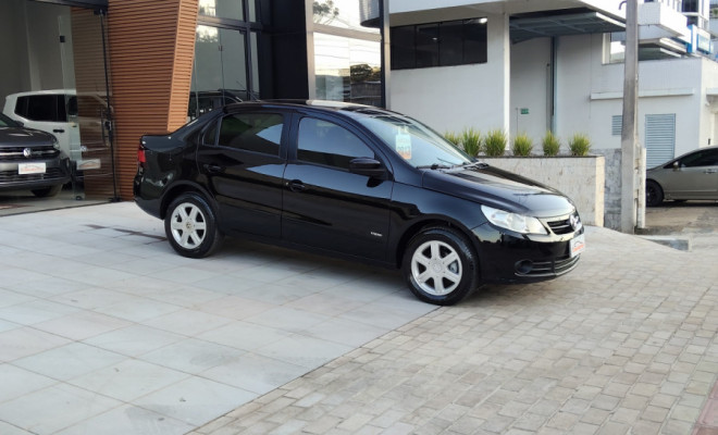 VW - VolksWagen VOYAGE 1.0/1.0 City Mi Total Flex 8V 4p 2013 Flex