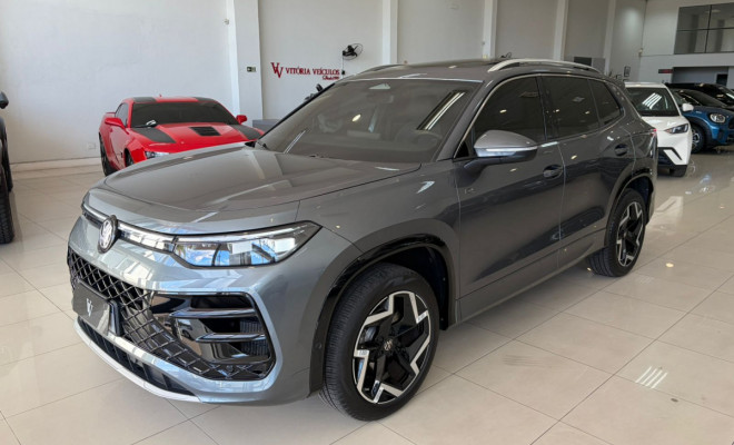 VW - VolksWagen TIGUAN R-LINE 2.0 350 TSI 4MOTION AUT. 2026 Gasolina-2