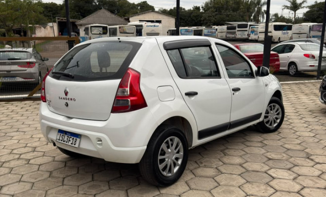 Renault SANDERO Expression Hi-Flex 1.0 16V 5p 2012 Flex-2