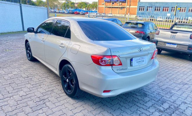 Toyota Corolla XLi 1.8 Aut. - 2014-2