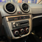 VW - VolksWagen VOYAGE 1.0/1.0 City Mi Total Flex 8V 4p 2011 Flex-12